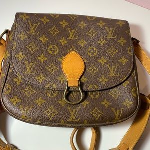 SOLD Saint Cloud GM vintage